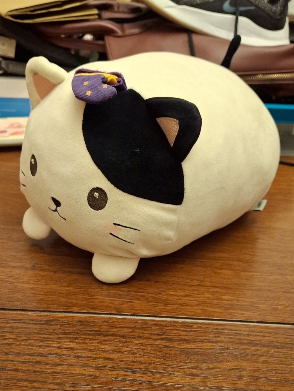 Miniso Mallow Cat with Magic Hat Preloved